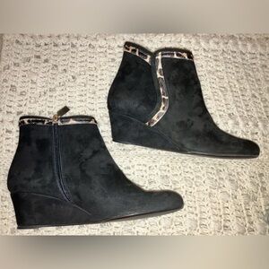 Brunomagli booties 391/2 run small